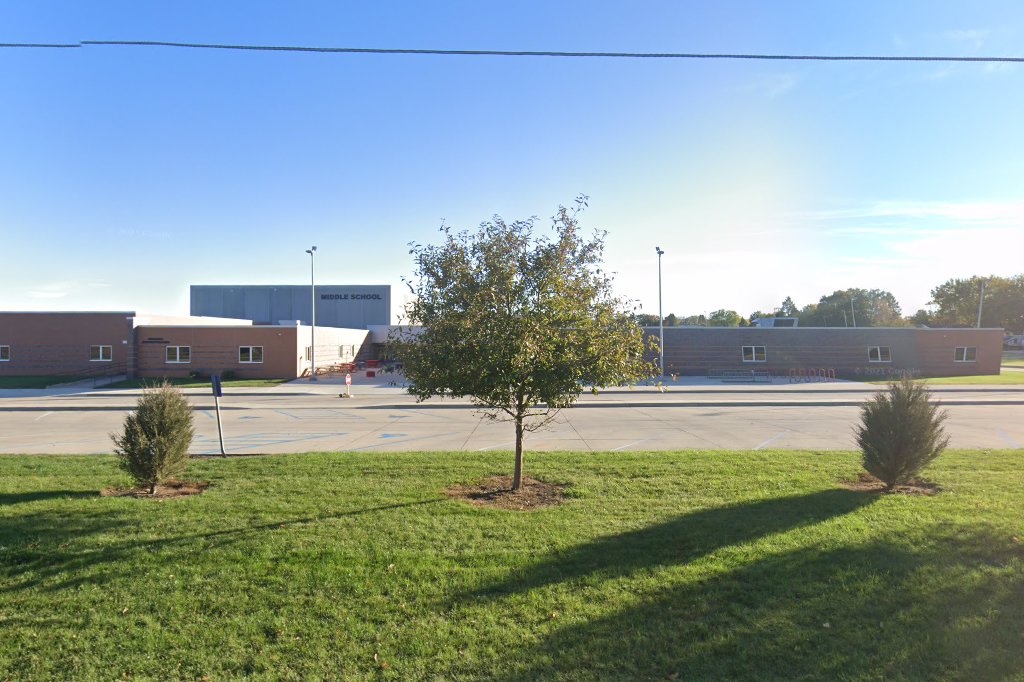 Hampton-Dumont Middle School