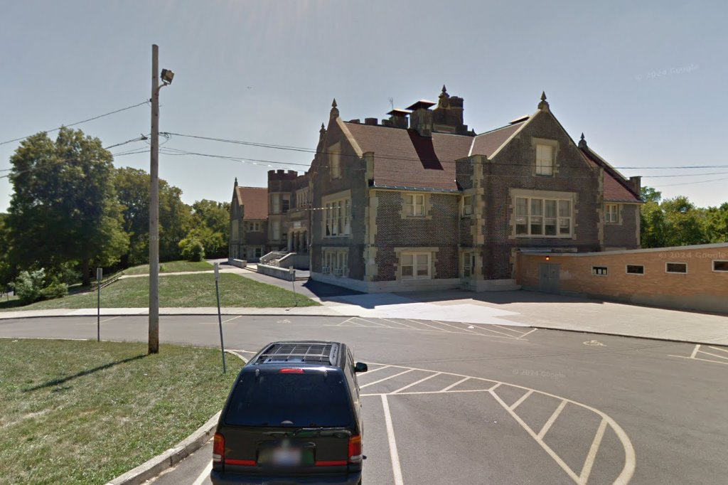 Quebec Heights Elementary School
