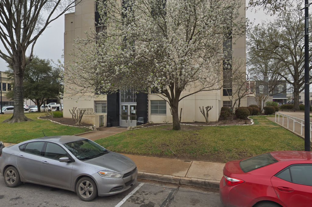 Lee District Court II