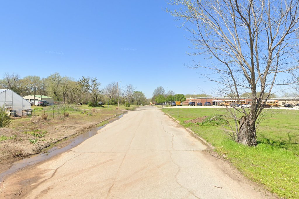 Maud Elementary School