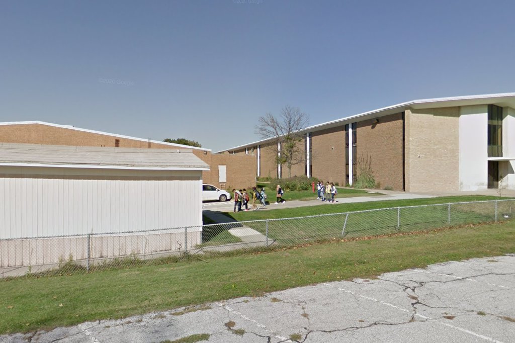 Lewis & Clark Middle School