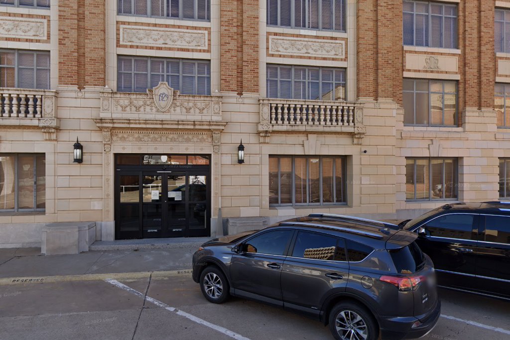Gray District Court I