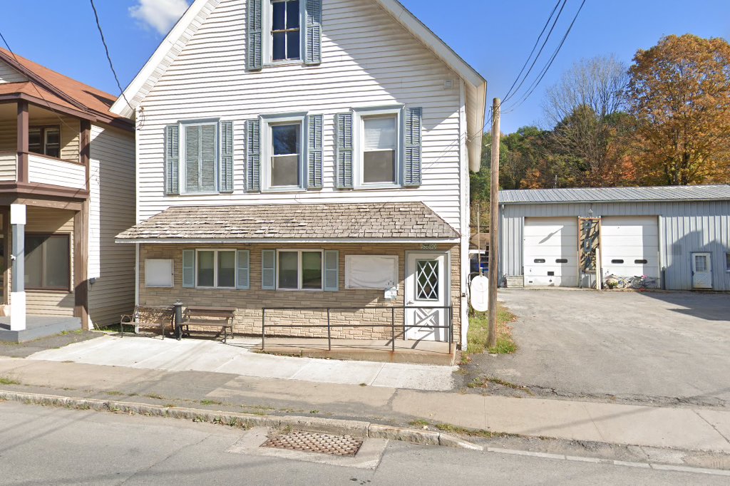 Roxbury Town Court