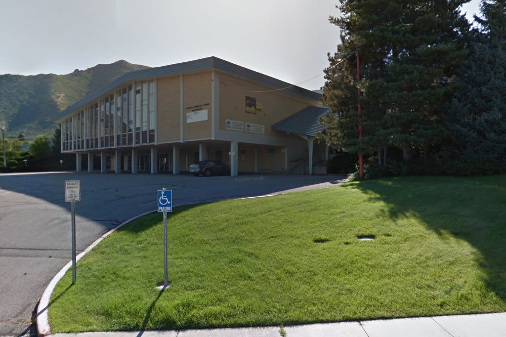 Oakridge School