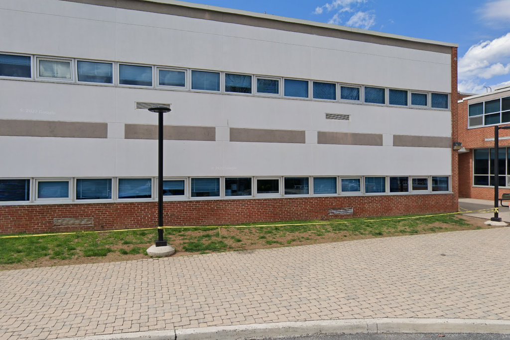 Williamsburg Middle School