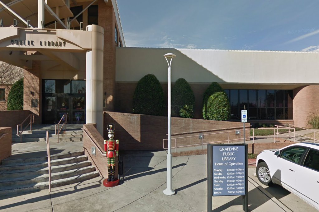 Grapevine City - Grapevine Public Library, Library