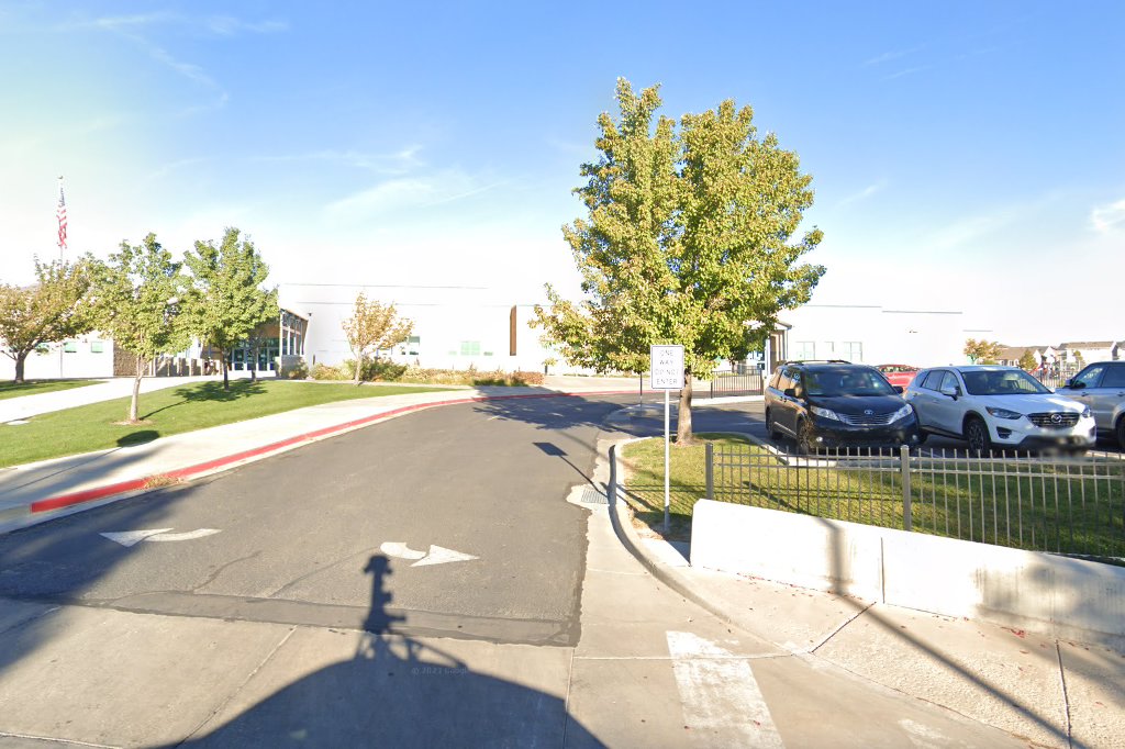 Oakcrest School