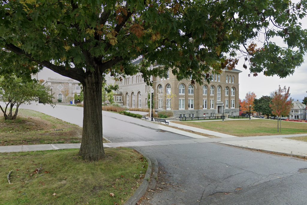 Edmunds Middle School