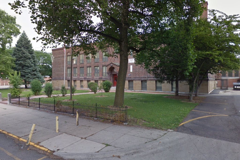 Fifth Avenue International K-7 School