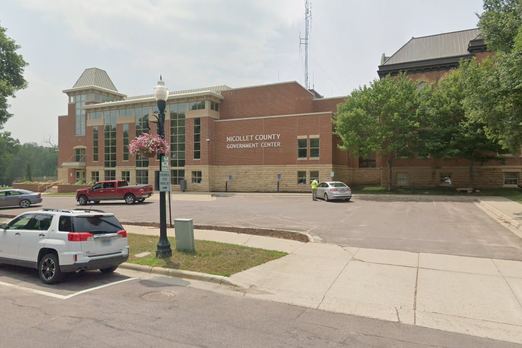Nicollet County Court