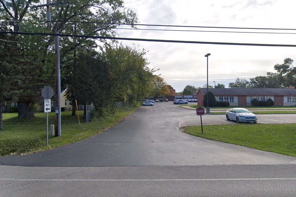 Country Elementary School