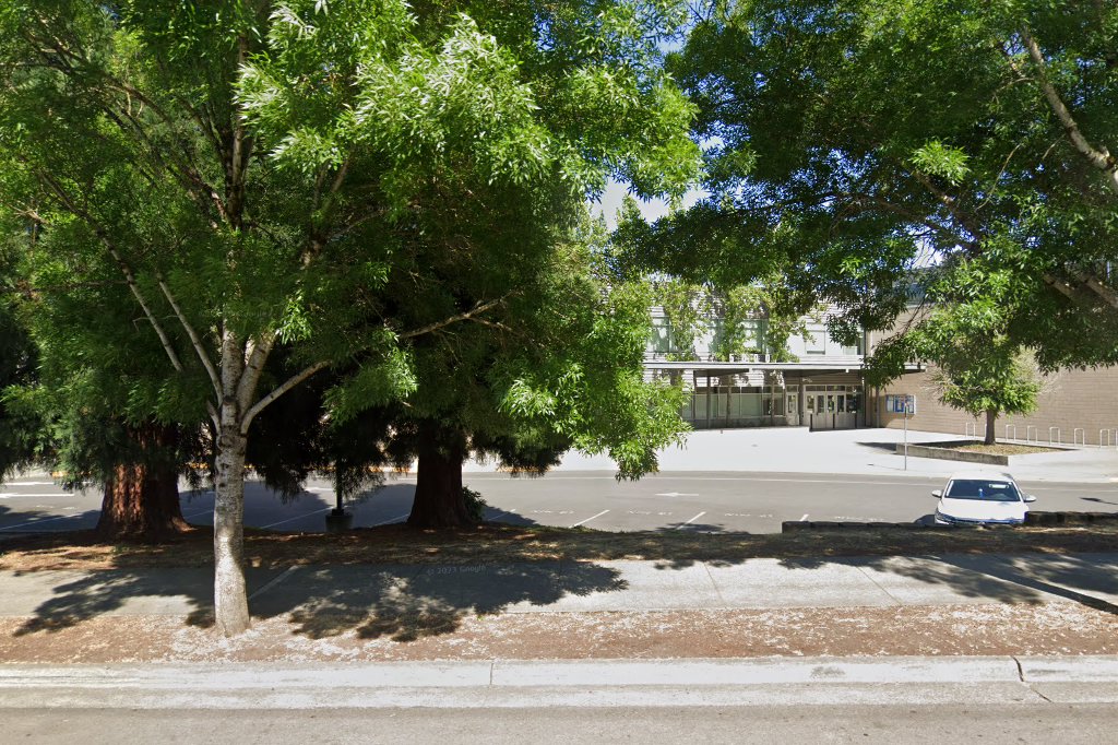 Aloha-Huber Park K-8 School