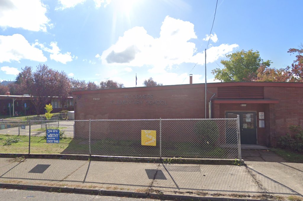 Woodmere Elementary School