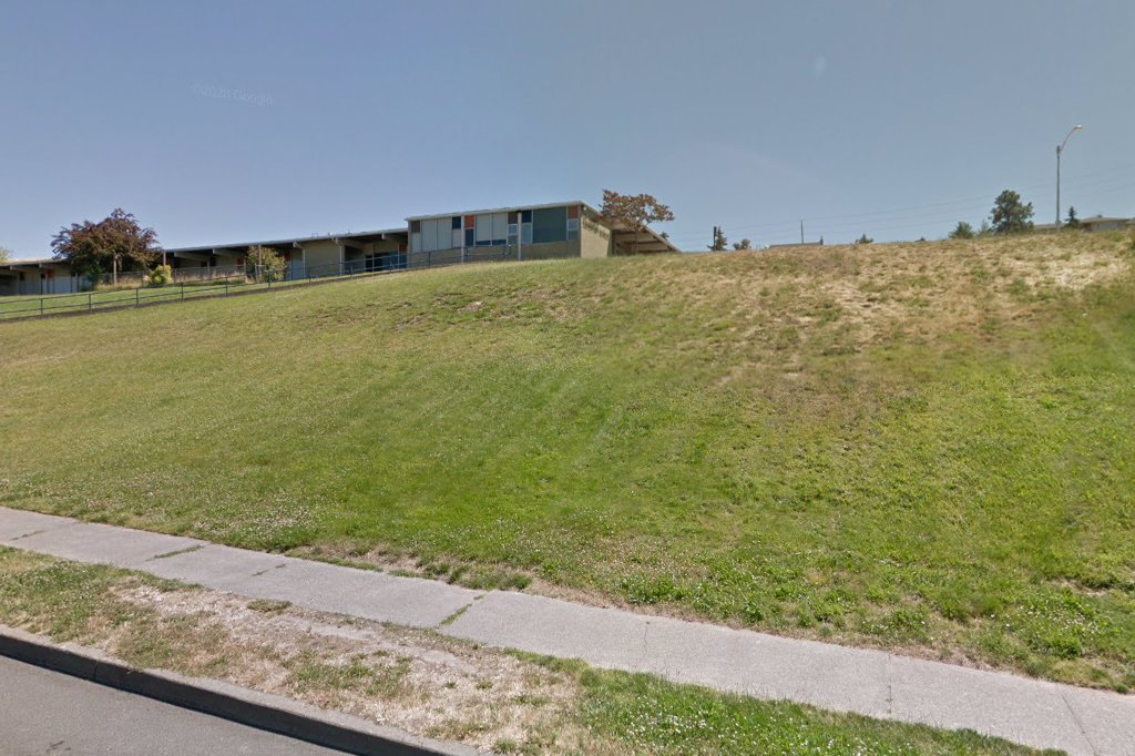 Dry Hollow Elementary School