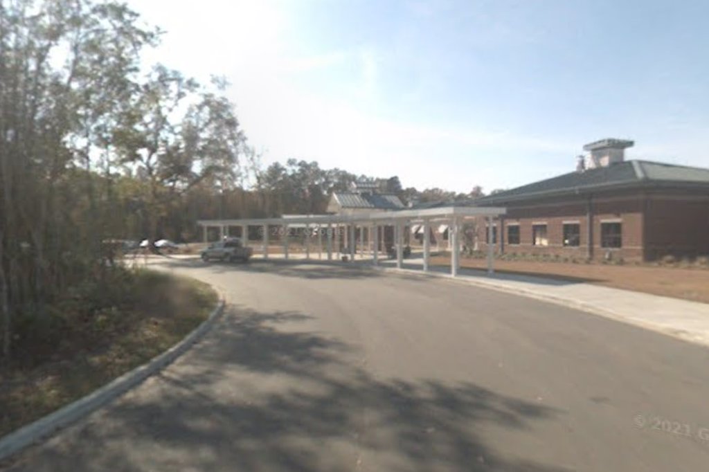 River Oaks Middle School