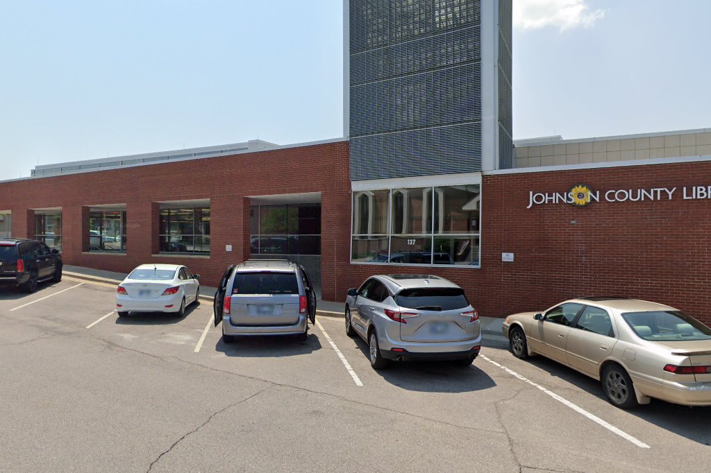 Johnson County Library, Gardner