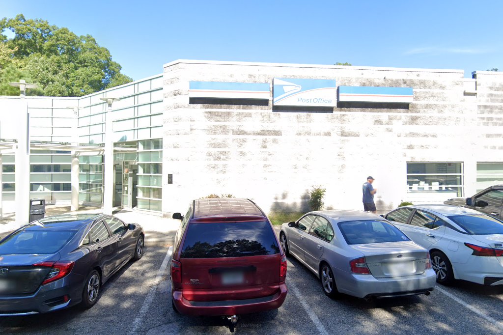Patrick Henry Passport Office