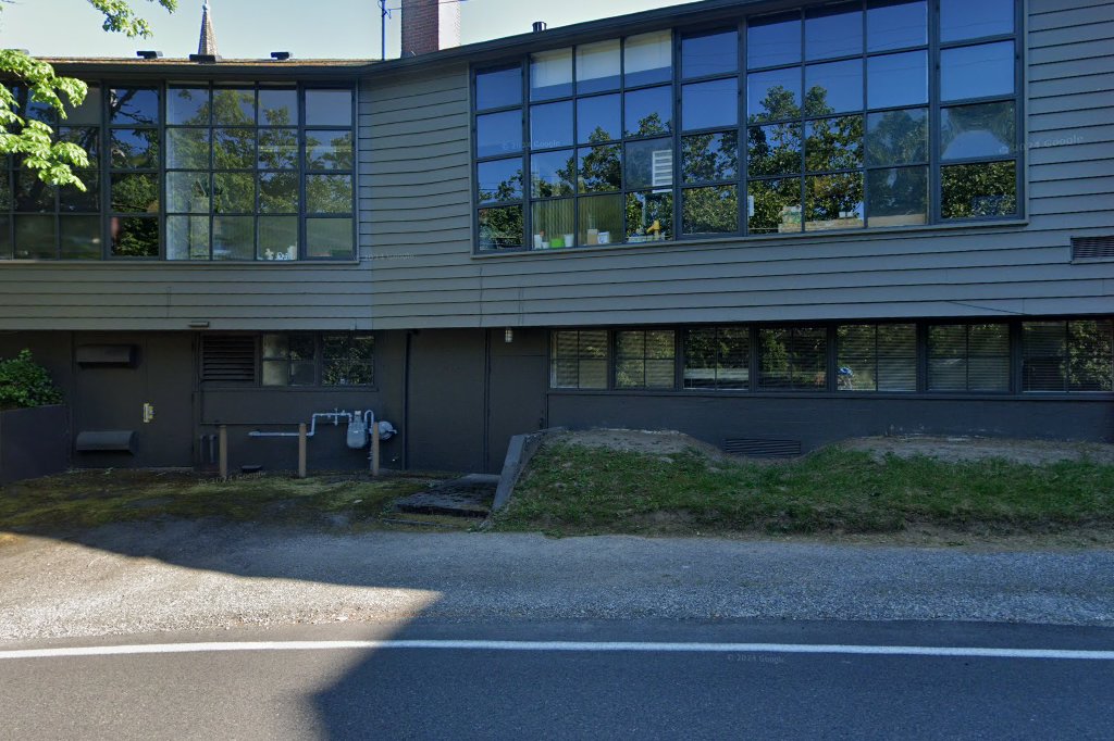 St Thomas More School