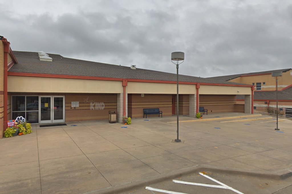 Dean And Mildred Bennett Elementary School