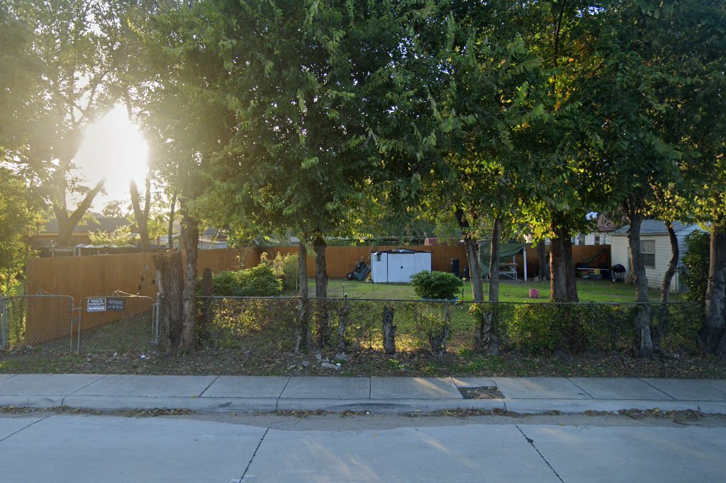 Travis Elementary School