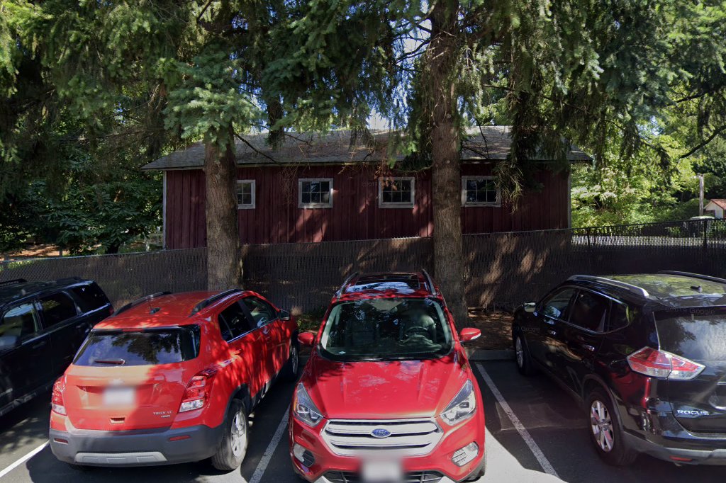 Chestnut Montessori School