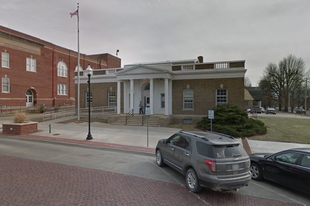 Hiawatha Passport Office