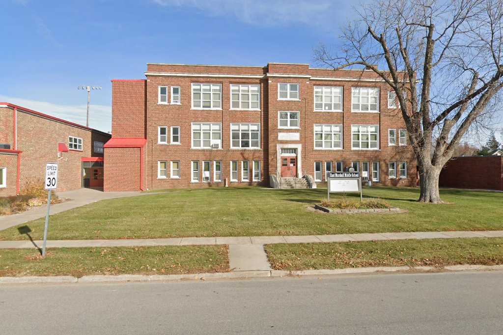 East Marshall Middle School