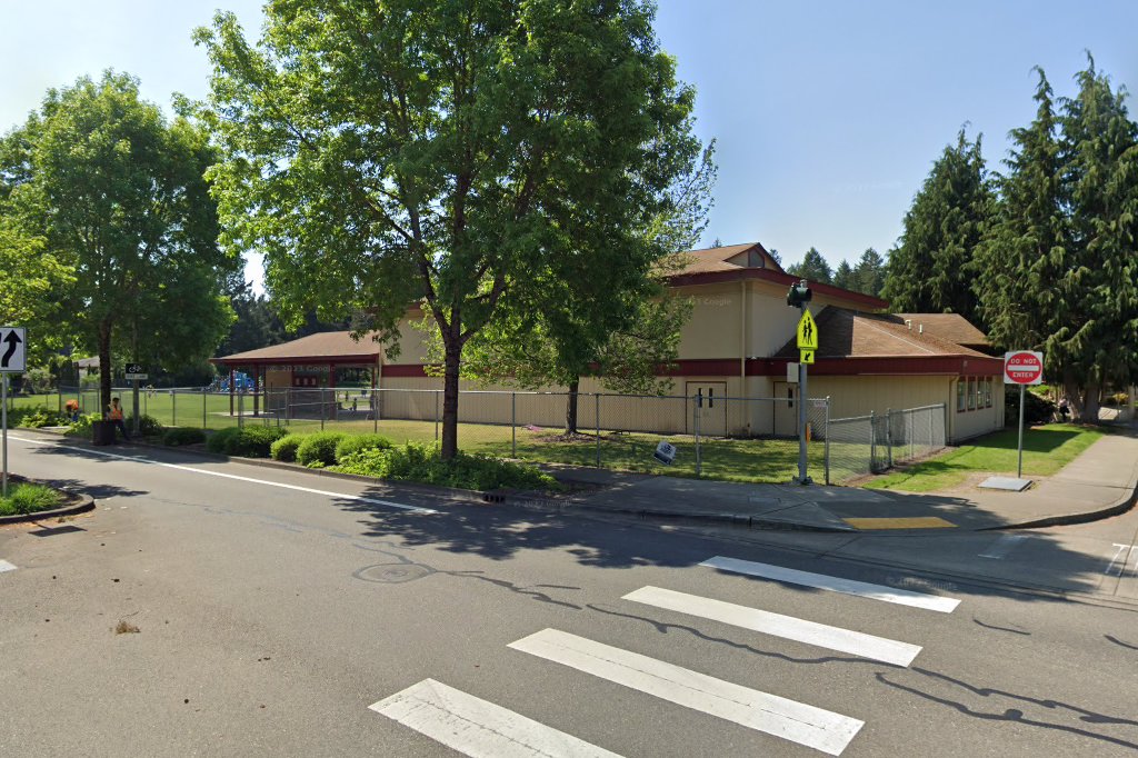 Lakes Elementary School