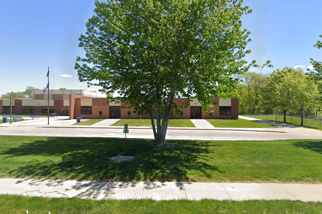 River Woods Elementary School