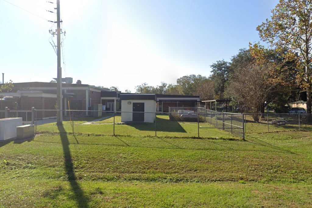 RV Daniels Elementary School
