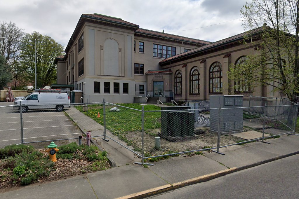 Avanti High School