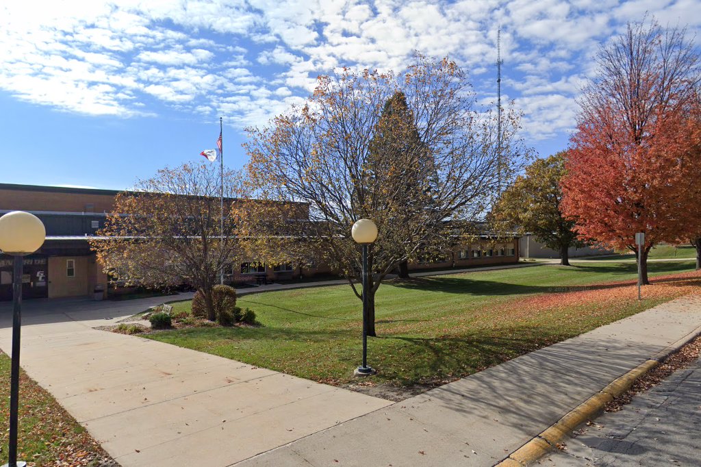 Grundy Center Middle School