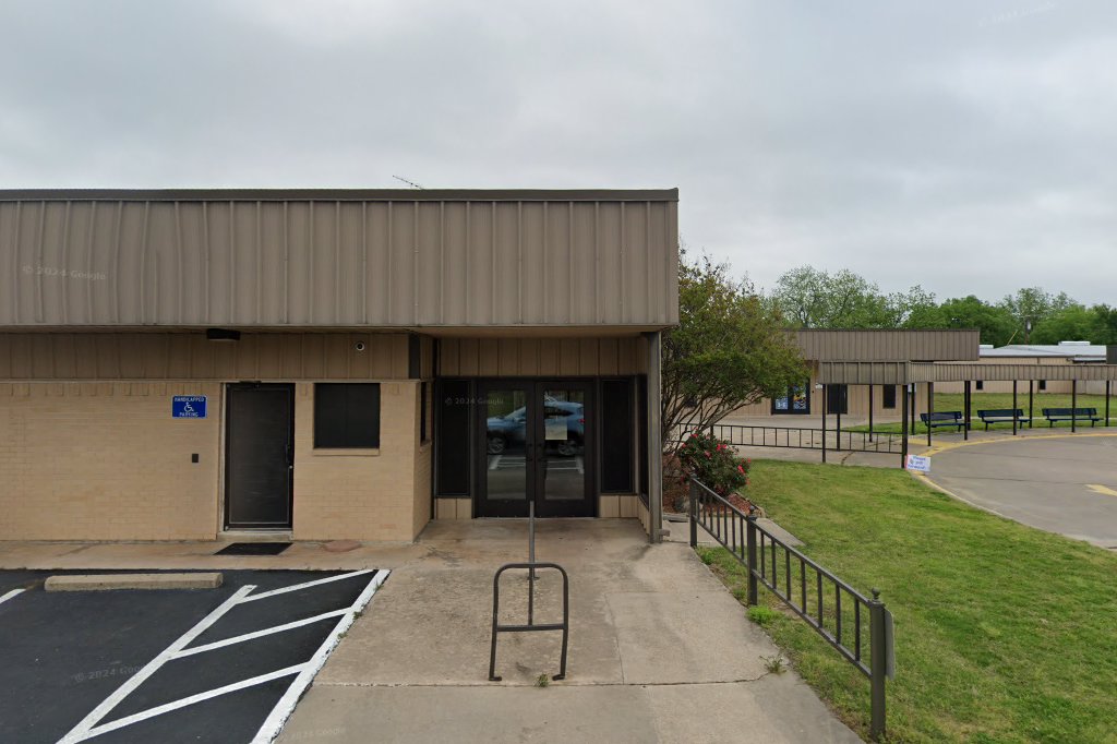 Dodd City School