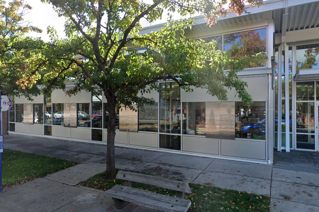 Multnomah County Library - Woodstock