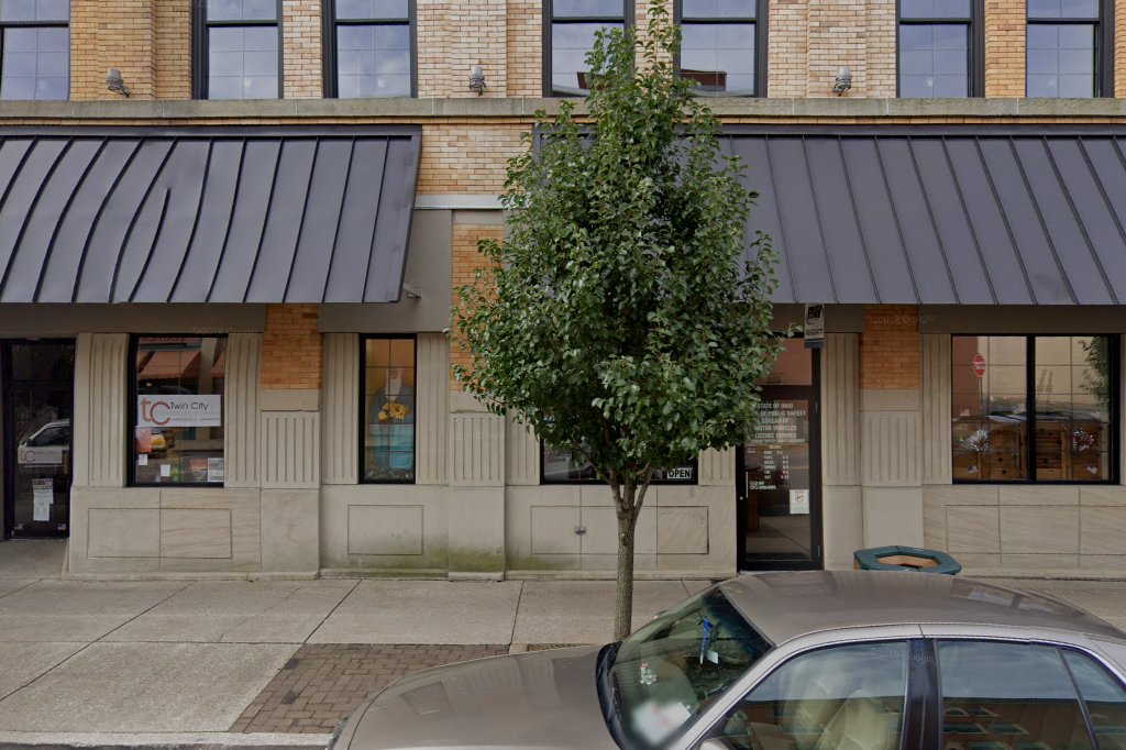 Uhrichsville BMV License Agency