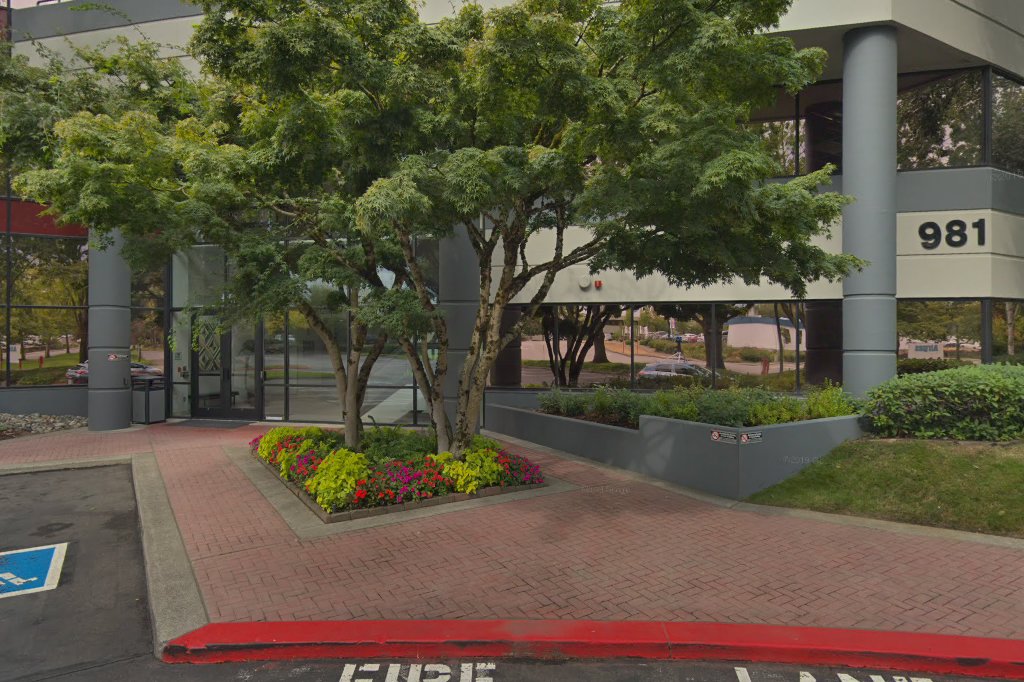 Everest College Renton