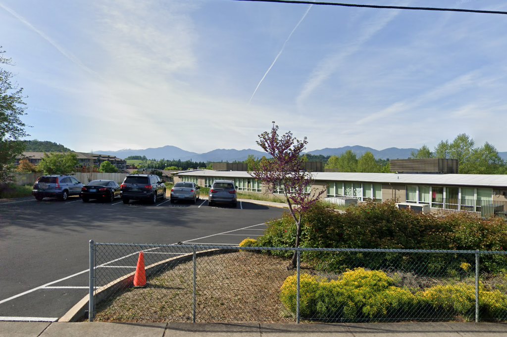 Lone Pine Elementary School