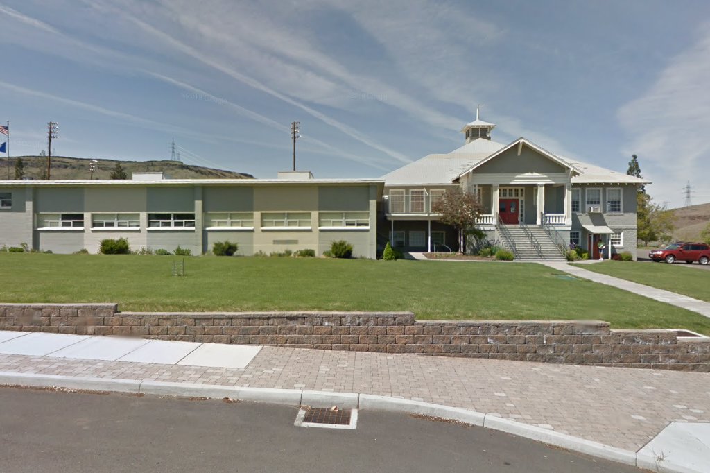 Maupin Grade School