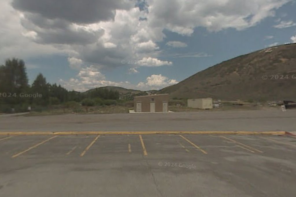 Treasure Mountain Junior High School