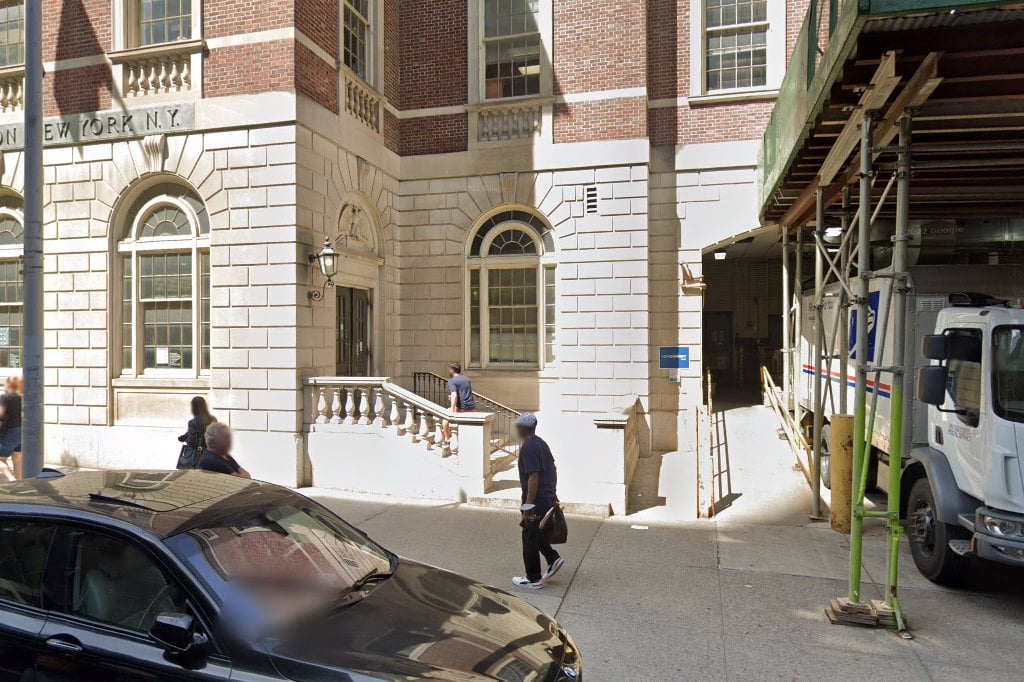 Lenox Hill Passport Office