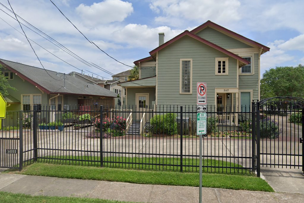 Montessori Country Day School