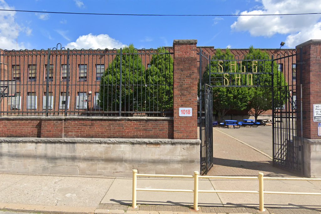 Pittsburgh Schiller 6-8 School