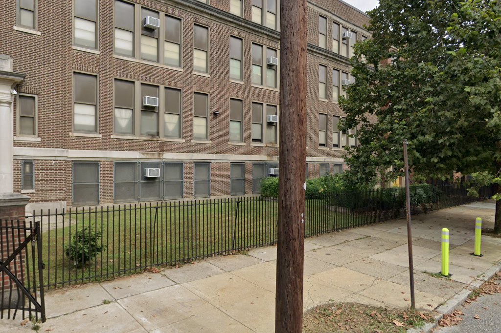 Henry Edmunds School