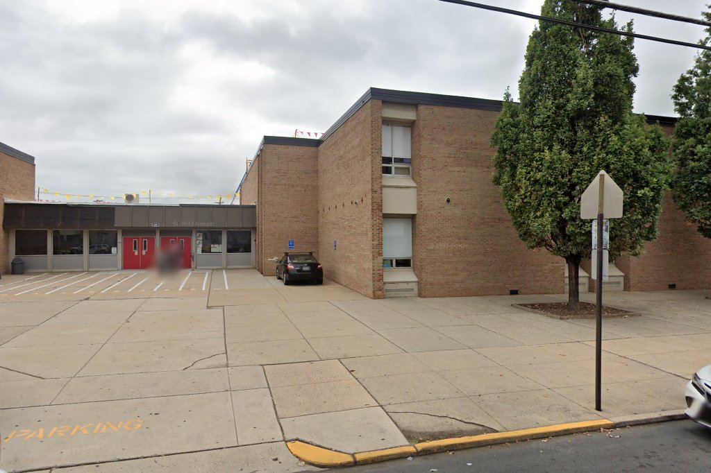 Tenth & Green Elementary School