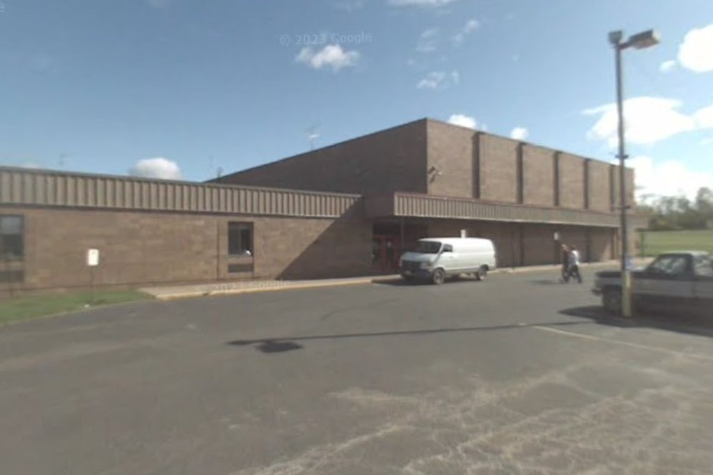 South Shore Elementary and Secondary School