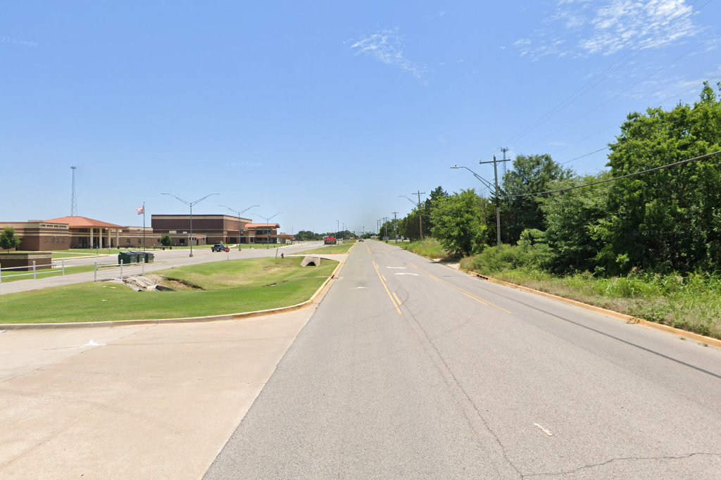 Lone Grove Middle School