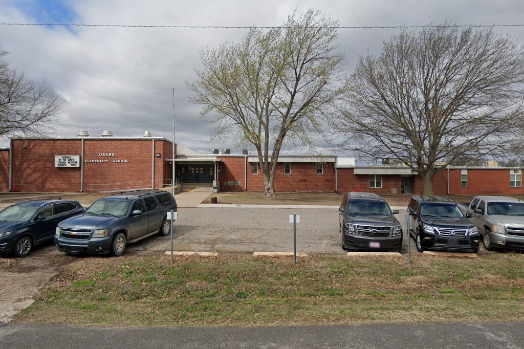 Oakes Elementary School