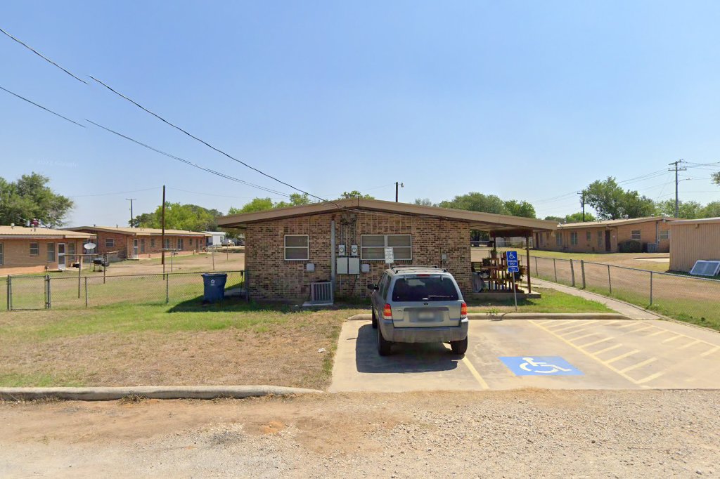 Floresville Housing Authority