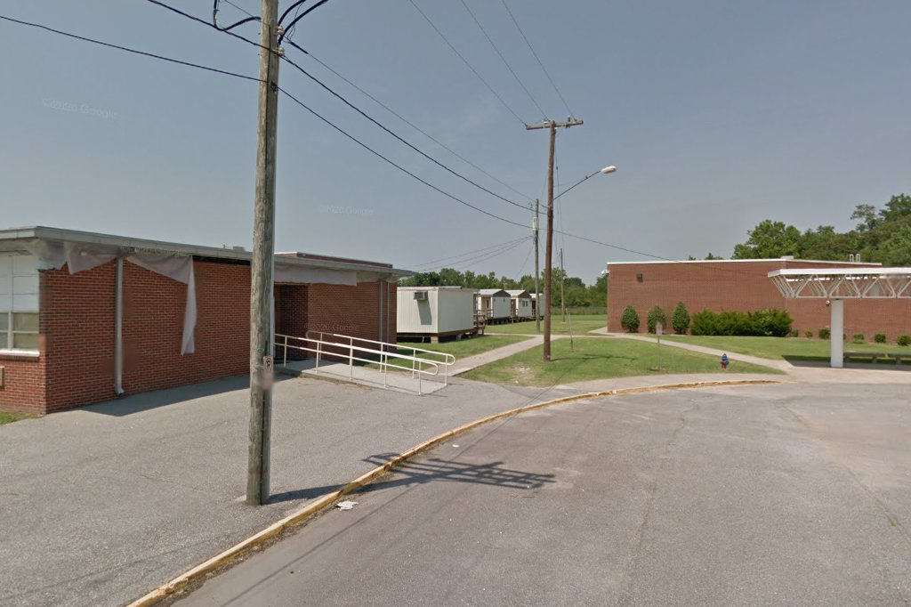 Kemps Landing Magnet School
