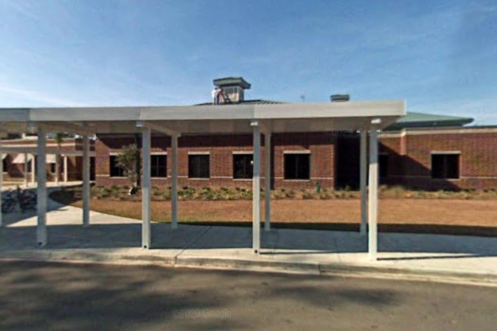Eagle Nest Elementary School